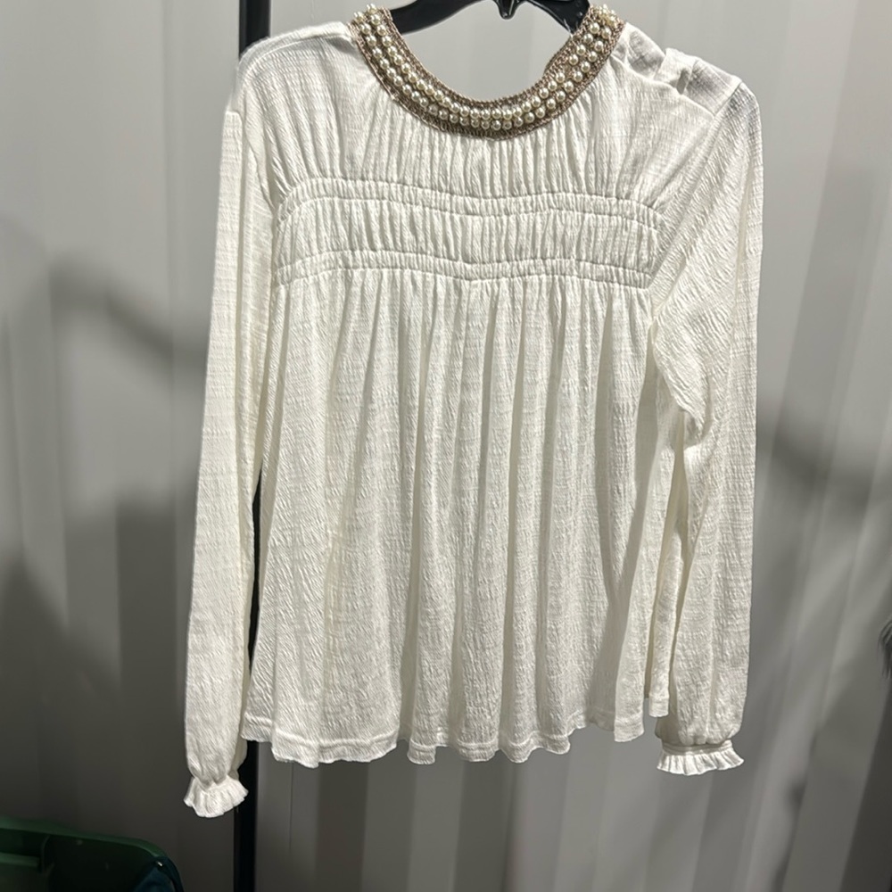 New from Buckle gimmicks blouse